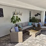 R&b Heated Pool فيلة *
