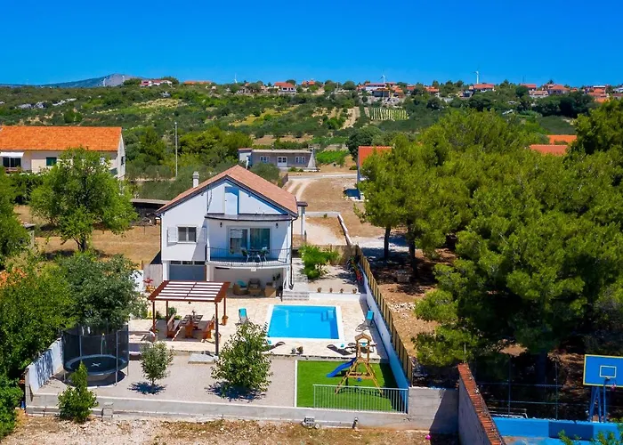 Villa R&b Heated Pool *