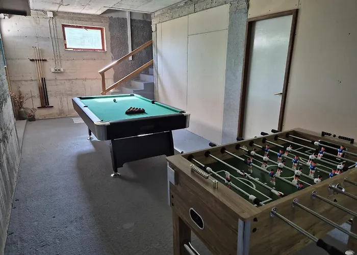 Villa R&b Heated Pool Vrpolje